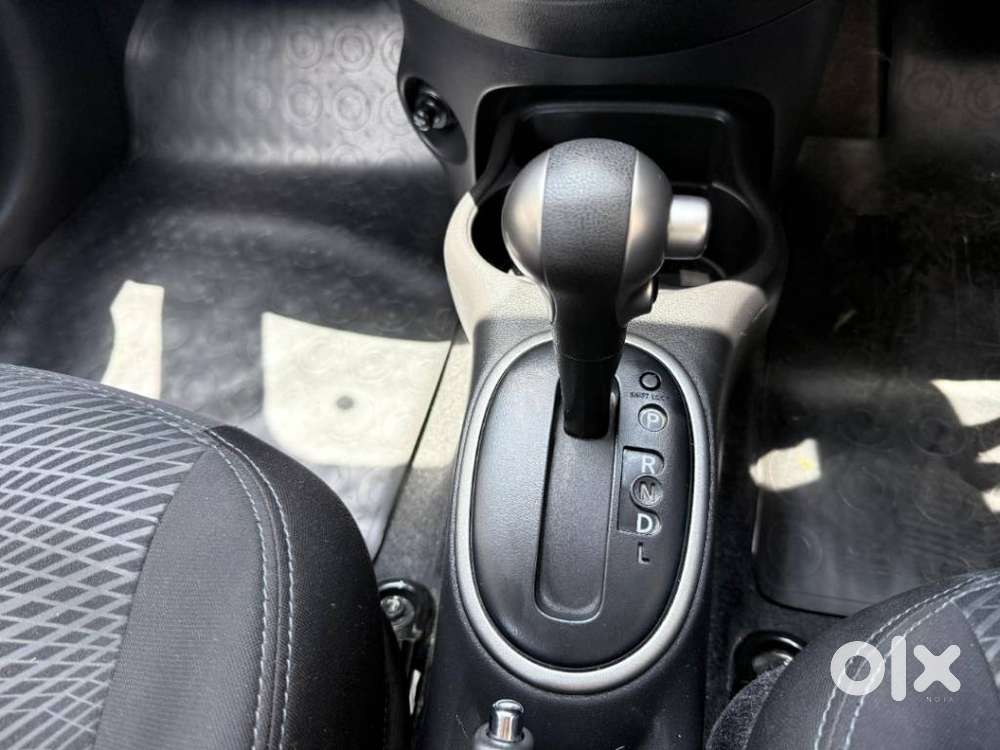 Nissan Micra Xv Cvt, 2017, Petrol