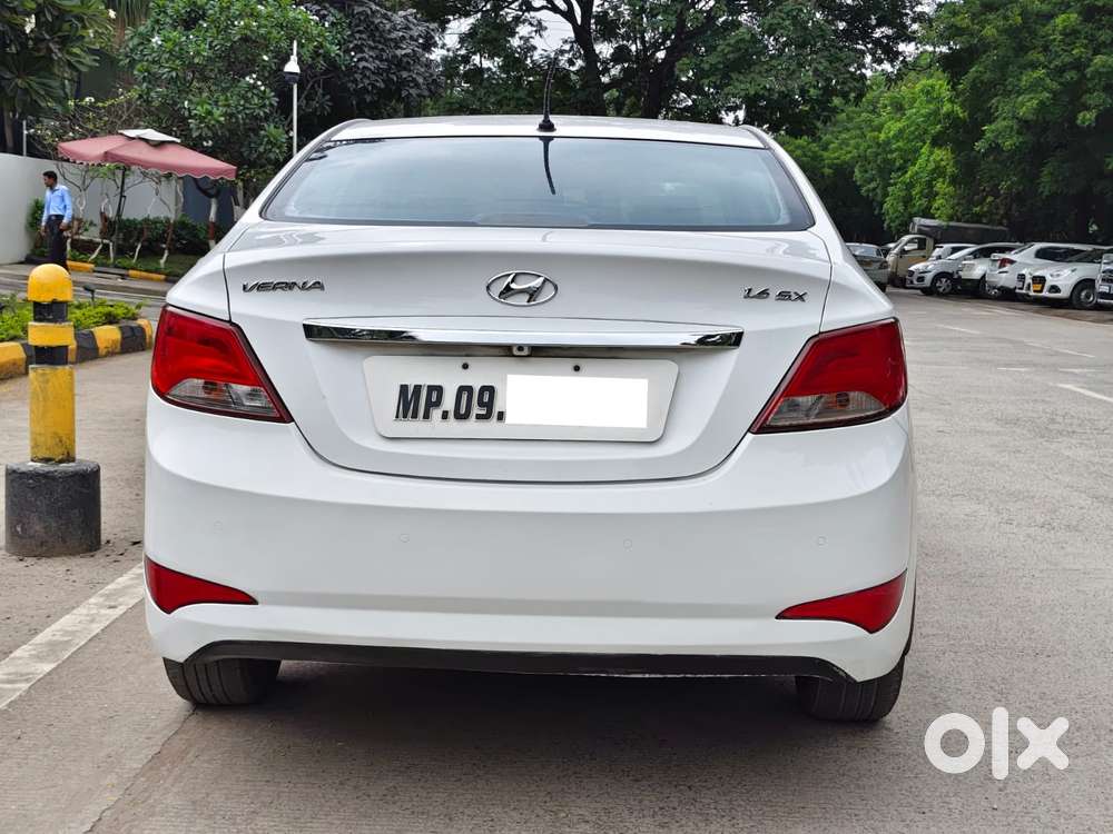 Hyundai Verna Fluidic 1.6 Crdi Sx Opt, 2016, Diesel