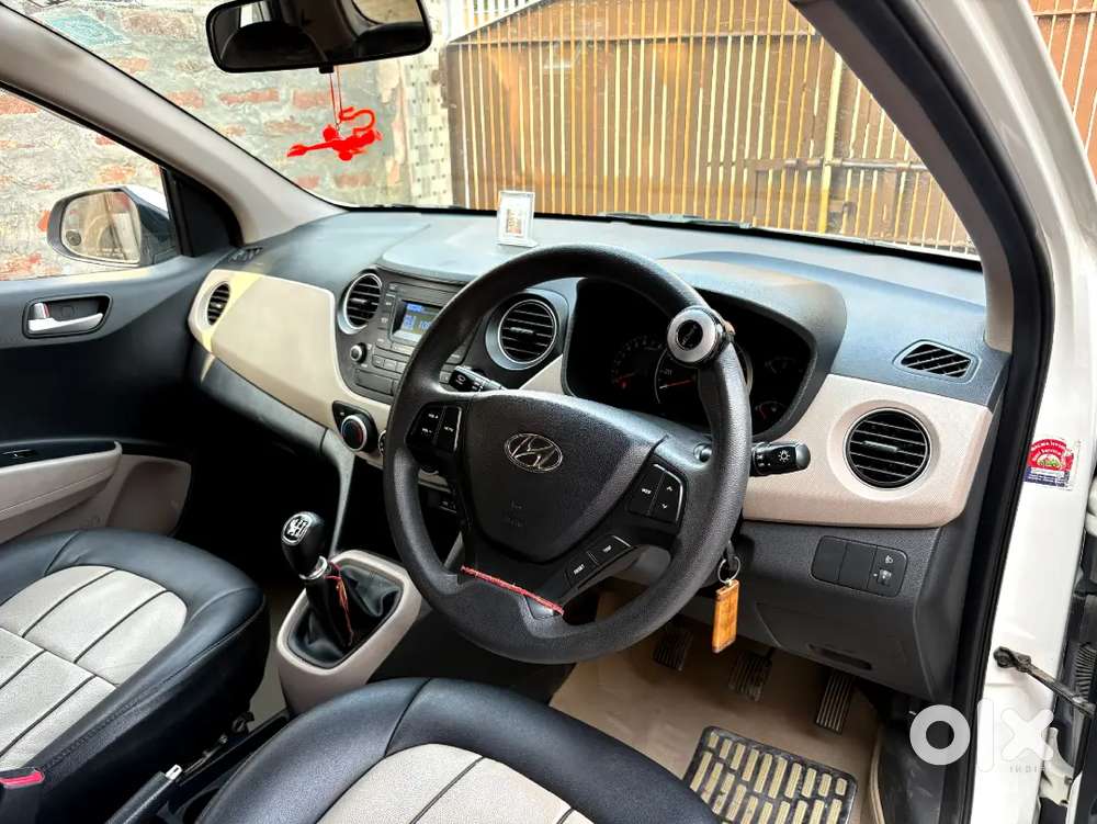 Grand I10 (sportz) Petrol