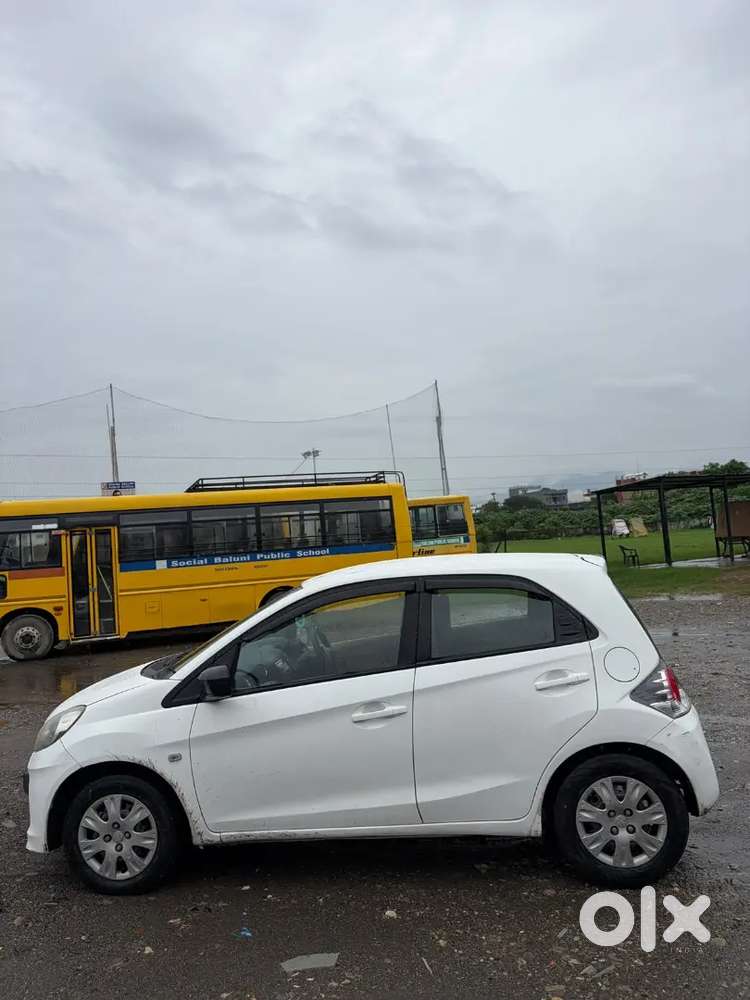 Honda Brio Mt Petrol 2013