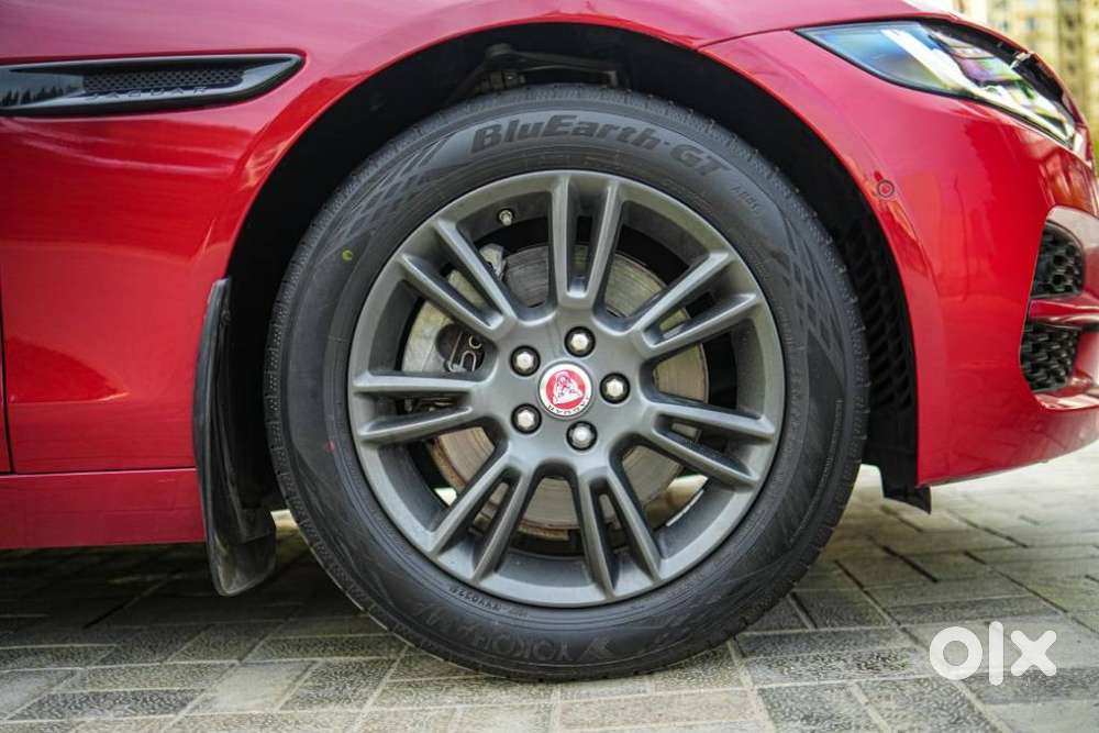 Jaguar Xe Pure, 2020, Petrol