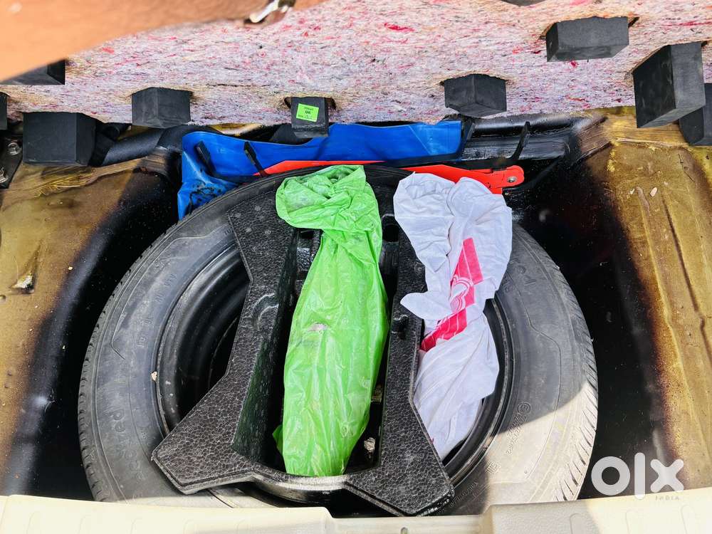 Maruti Suzuki Celerio 2014-2017 Green Vxi, 2014, Petrol