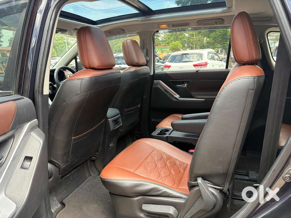 Toyota Innova Hycross 2.0 Vx Hybrid 7 Str, 2023, Diesel