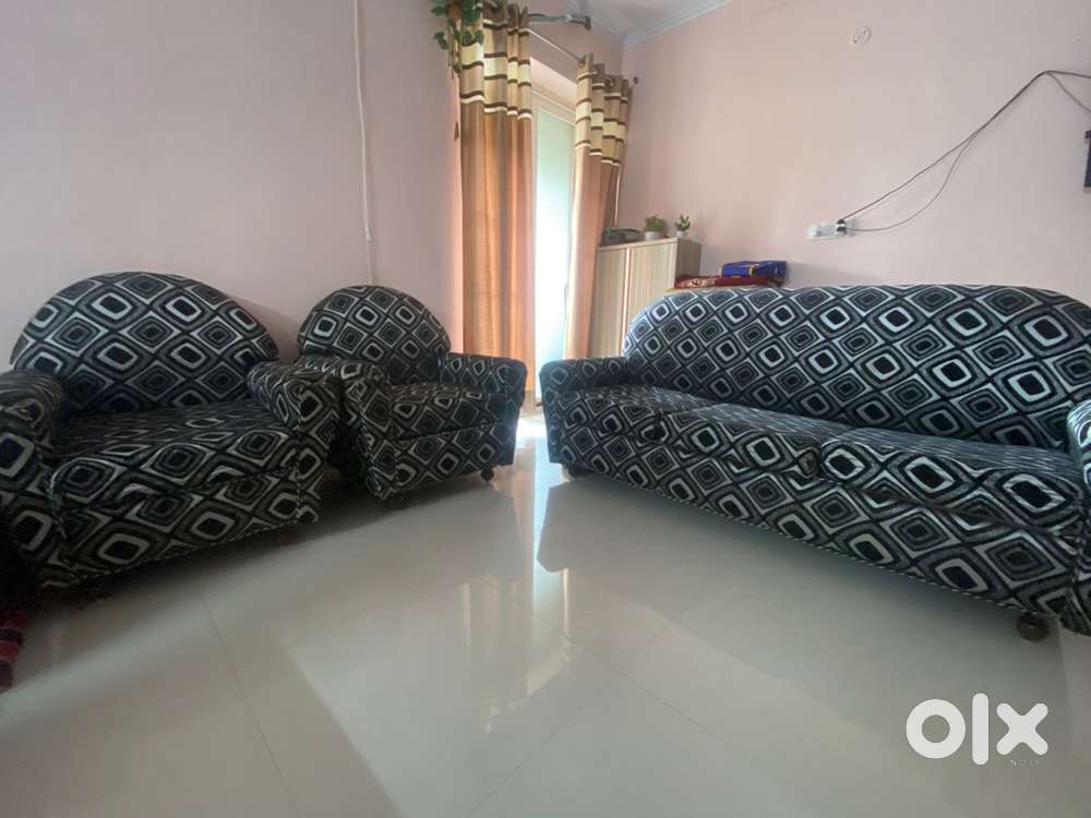 5 seater sofa