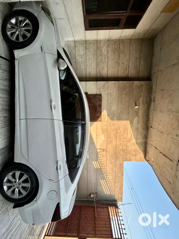 Hyundai Verna 2012 Diesel 100000 Km Driven