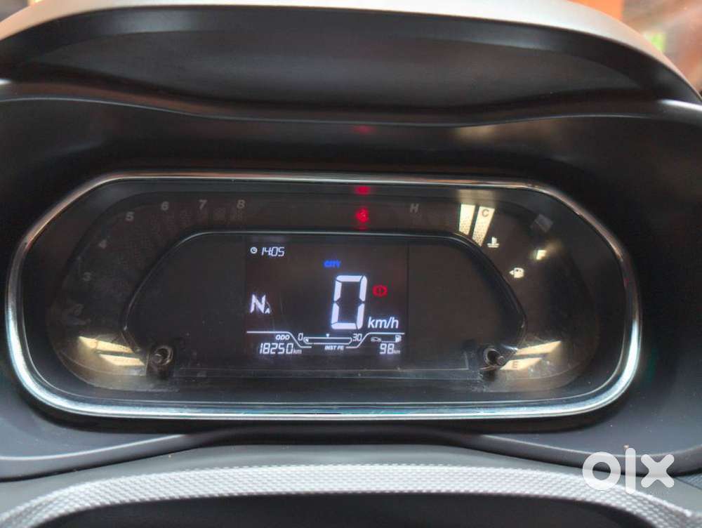 Tata Nexon 1.2 Revotron Xma Amt, 2023, Petrol