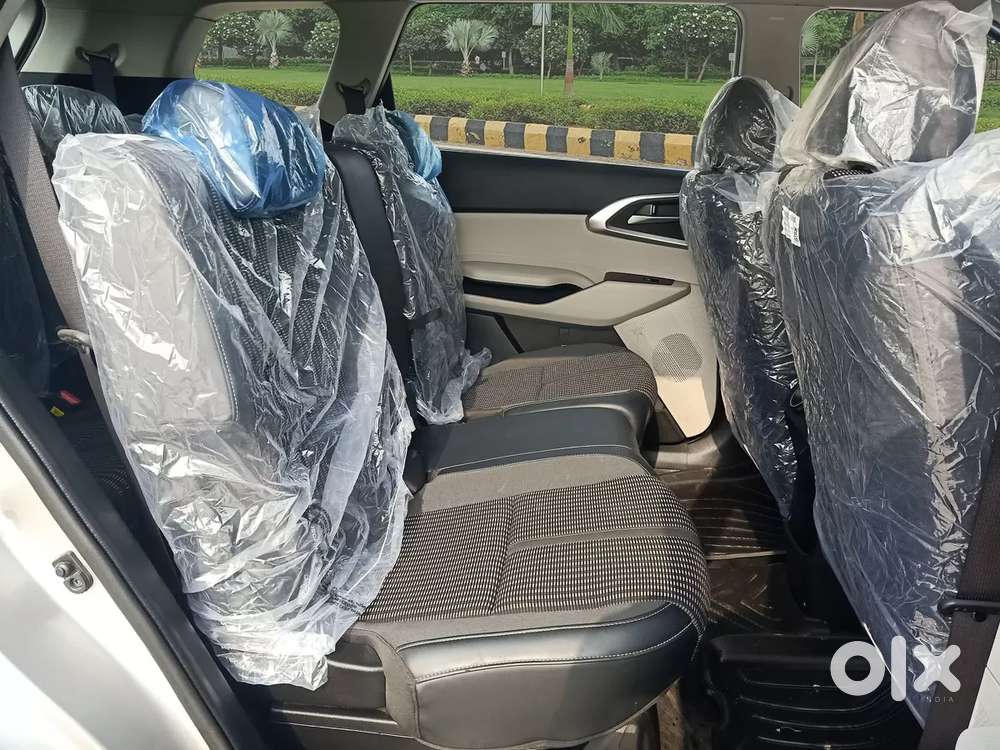Kia Carens 1.4 Prestige 7 Str, 2023, Petrol