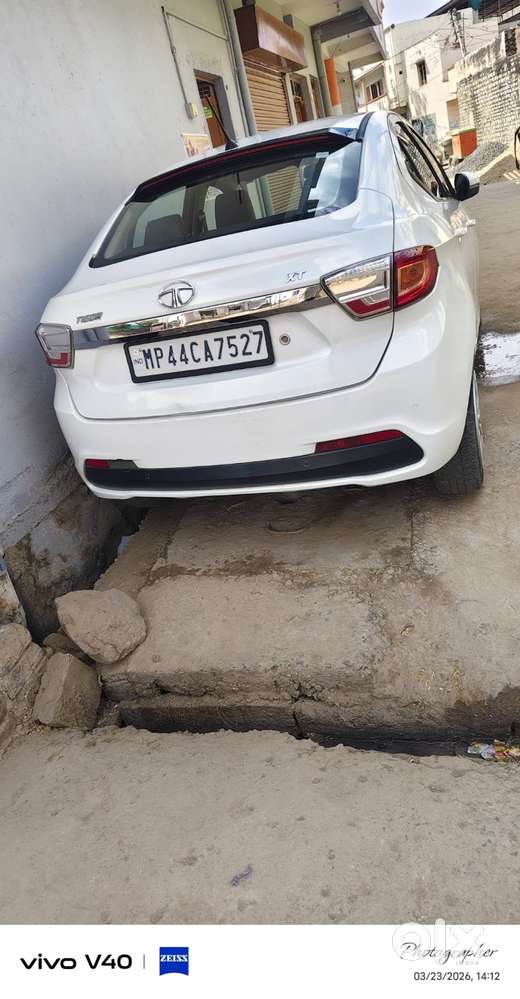 Tata Tigor 1.2 Revotron Xt, 2018, Diesel