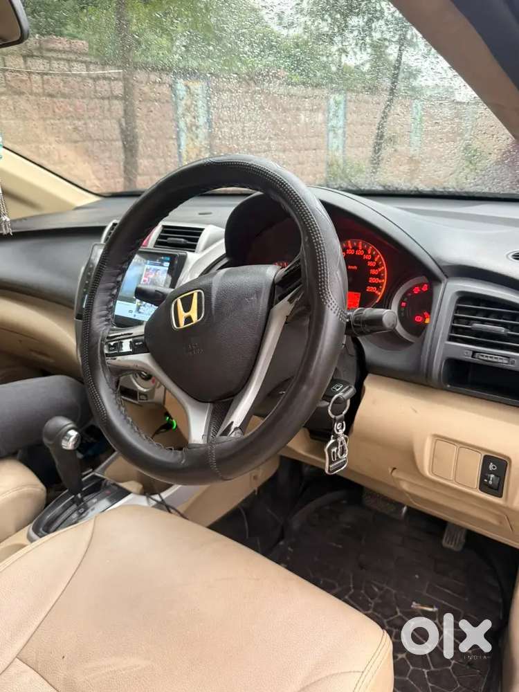 Honda City 1.5 Zx Petrol 2011