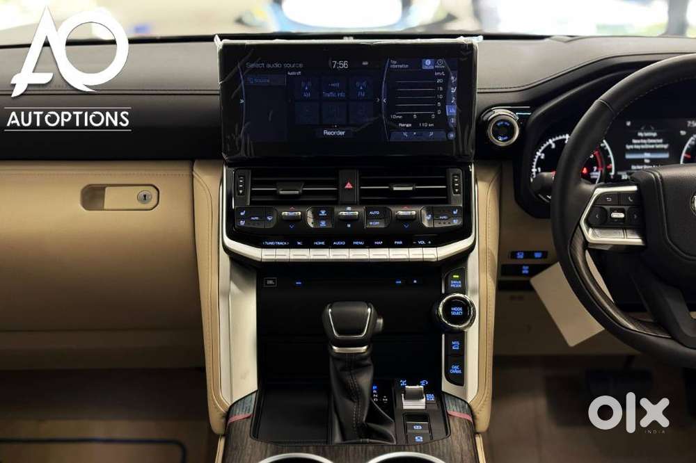 Toyota Land Cruiser Zx Petrol, 2026, Petrol