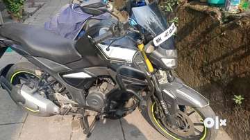 Yamaha fz sv3 2nd owner all papers cler Motorcycles 1791043019