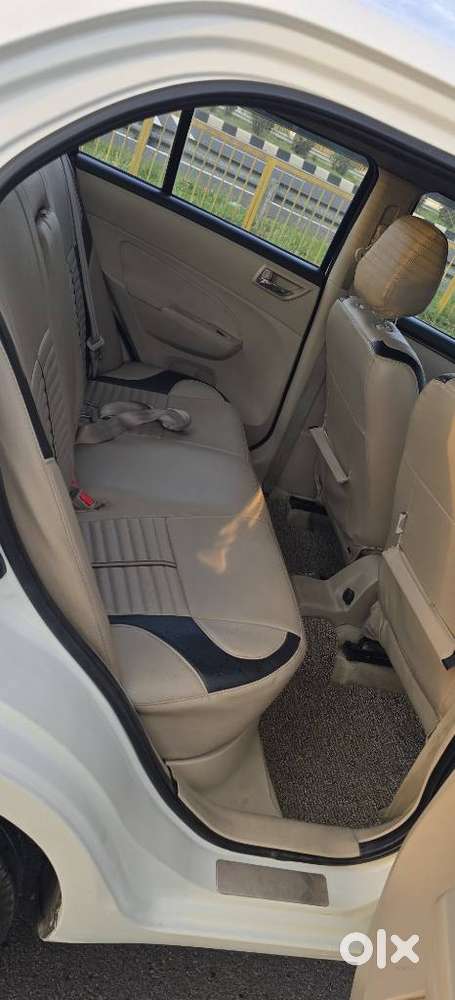 Maruti Suzuki Swift Dzire 2015-2017 Zdi, 2016, Diesel