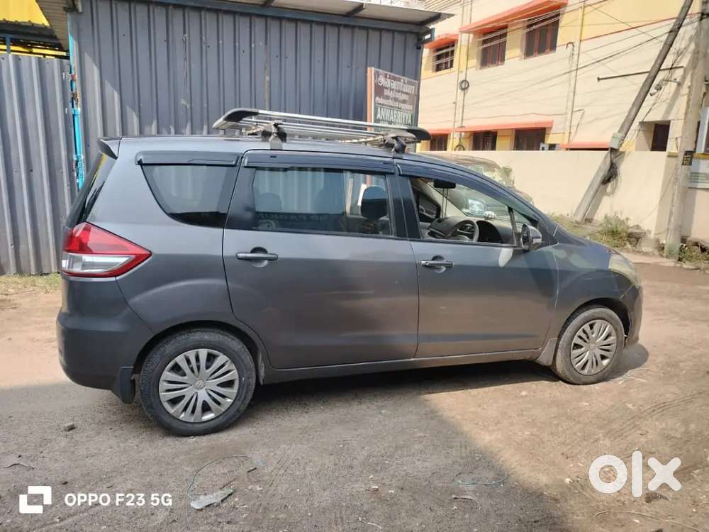 Maruti Suzuki Ertiga 2014 Diesel 250000 Km Driven