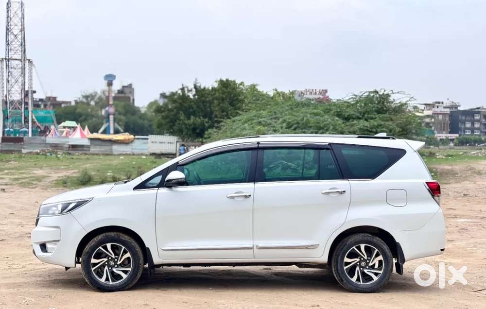 Toyota Innova Crysta, 2025, Diesel