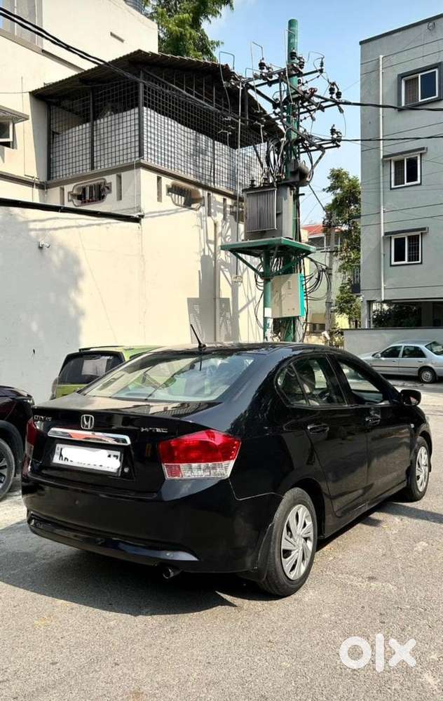 Honda City, 2011, Petrol