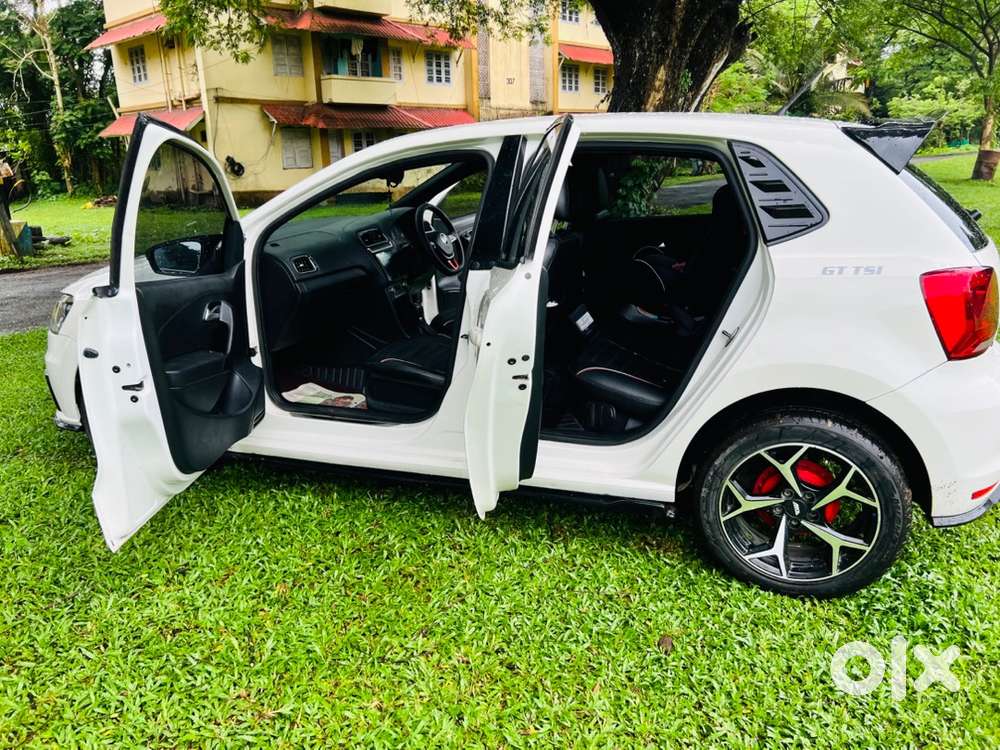 Polo Gt Tsi 1.2 7+1 Dsg Gear Box Akraprovic Exhaust