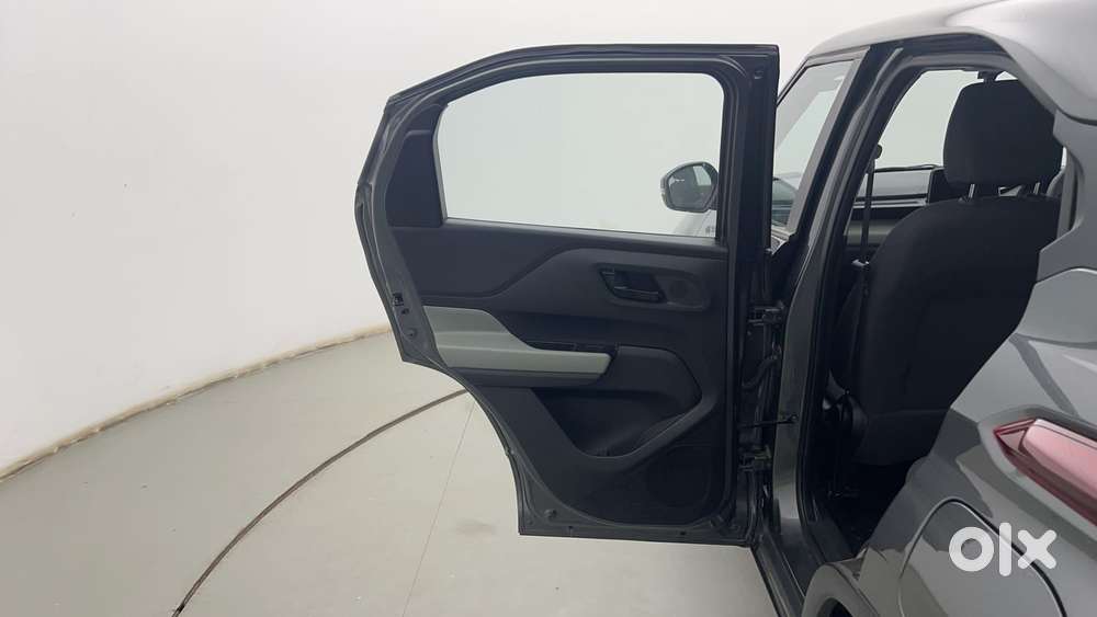 Tata Punch 1.2 Revotron Adventure Rhythm Pack Mt, 2024, Petrol