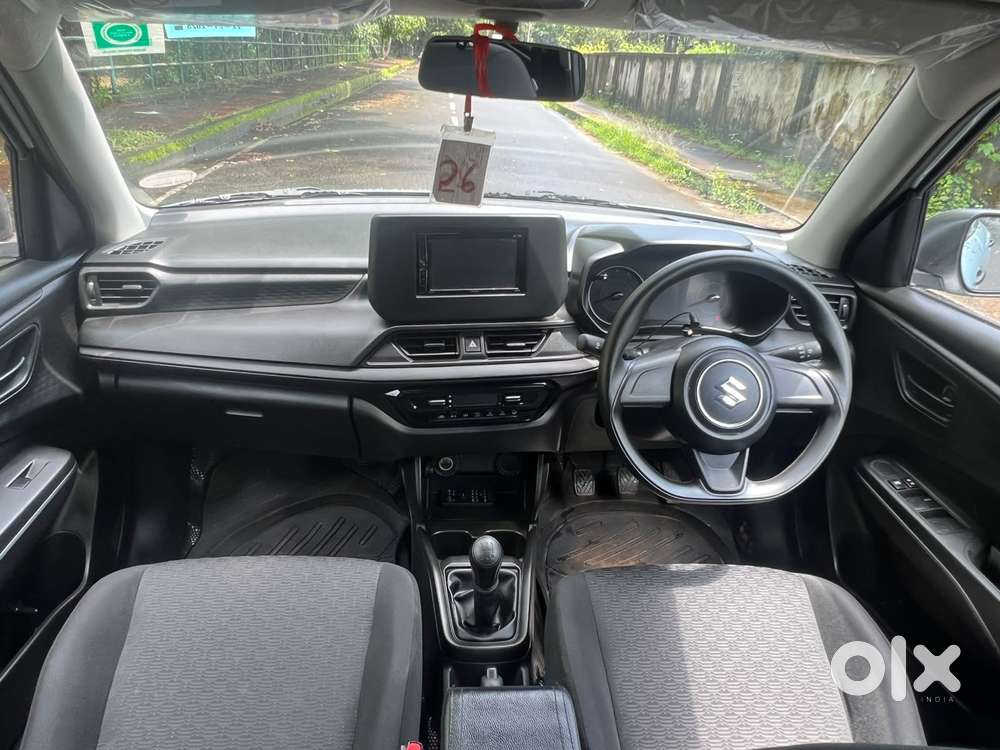 Maruti Suzuki Swift Lxi Optional-o, 2024, Petrol