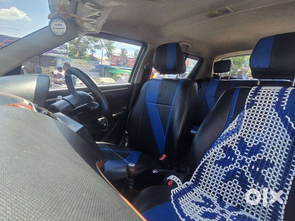 Maruti Suzuki Swift Vxi 1.2 Abs Bs-iv, 2013, Petrol