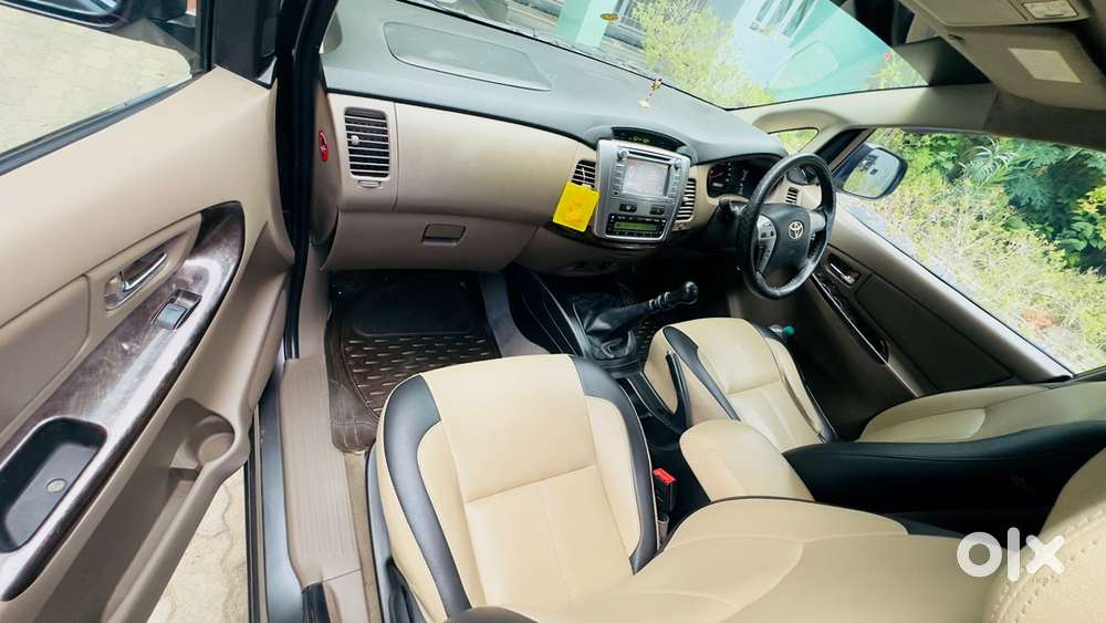 Toyota Innova Diesel 2015