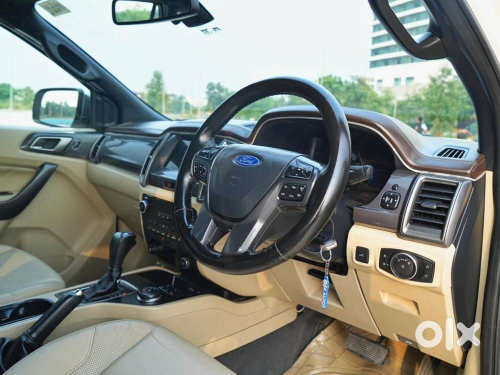 Ford Endeavour 3.2 Titanium At 4x4, 2016, Diesel