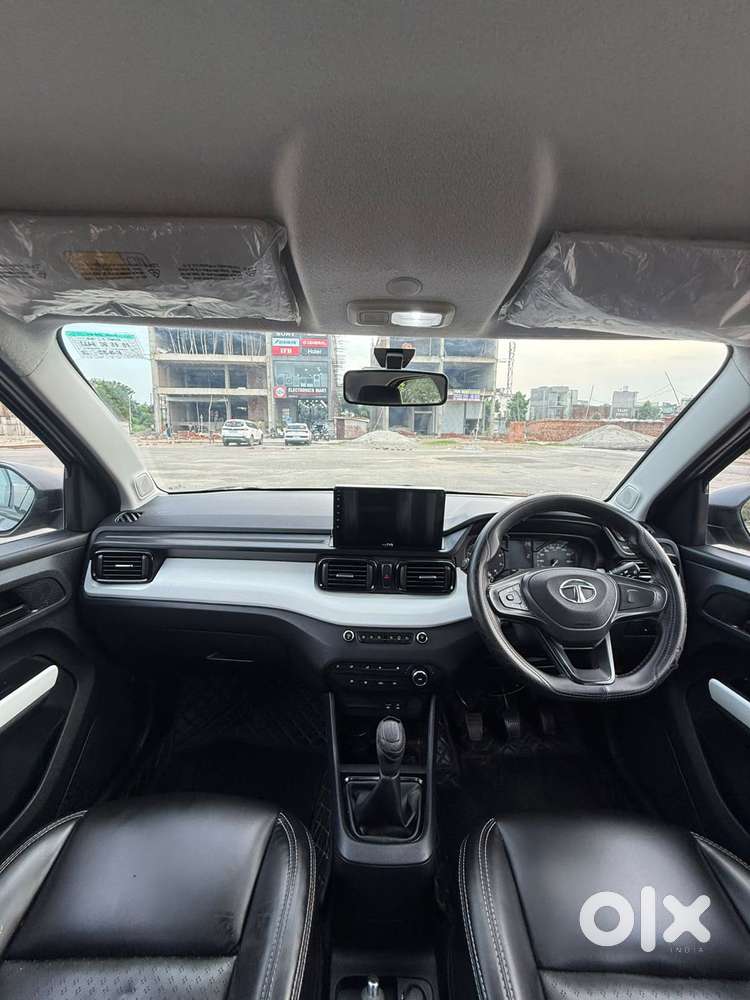 Tata Punch Facelift Pure (o), 2022, Petrol