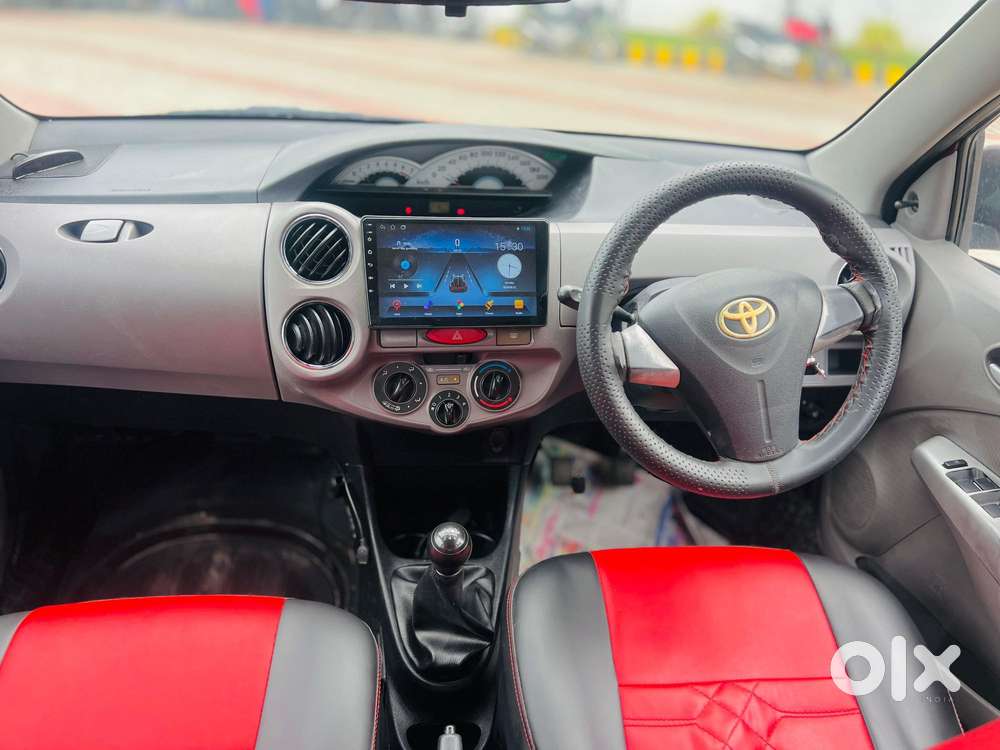 Toyota Etios Liva V, 2012, Petrol