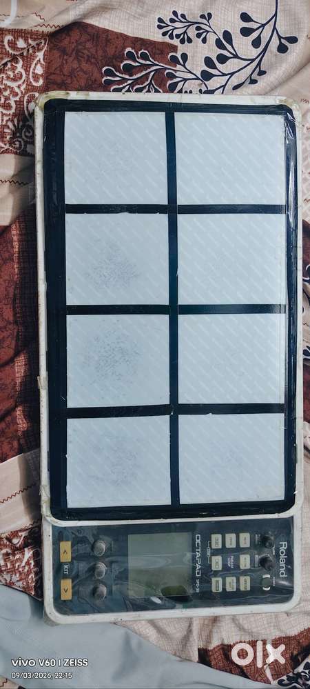 ROLAND 30 AND ROCKSTAR 20 RYTHYM PADSRYTHYM PAD