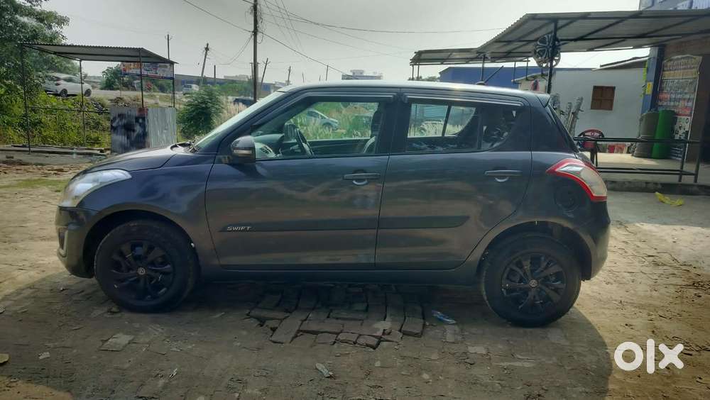 Maruti Suzuki Swift Vxi Optional, 2017, Petrol