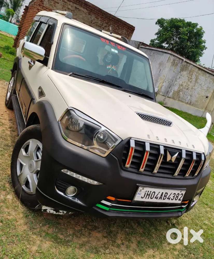 Mahindra Scorpio Classic 2023
