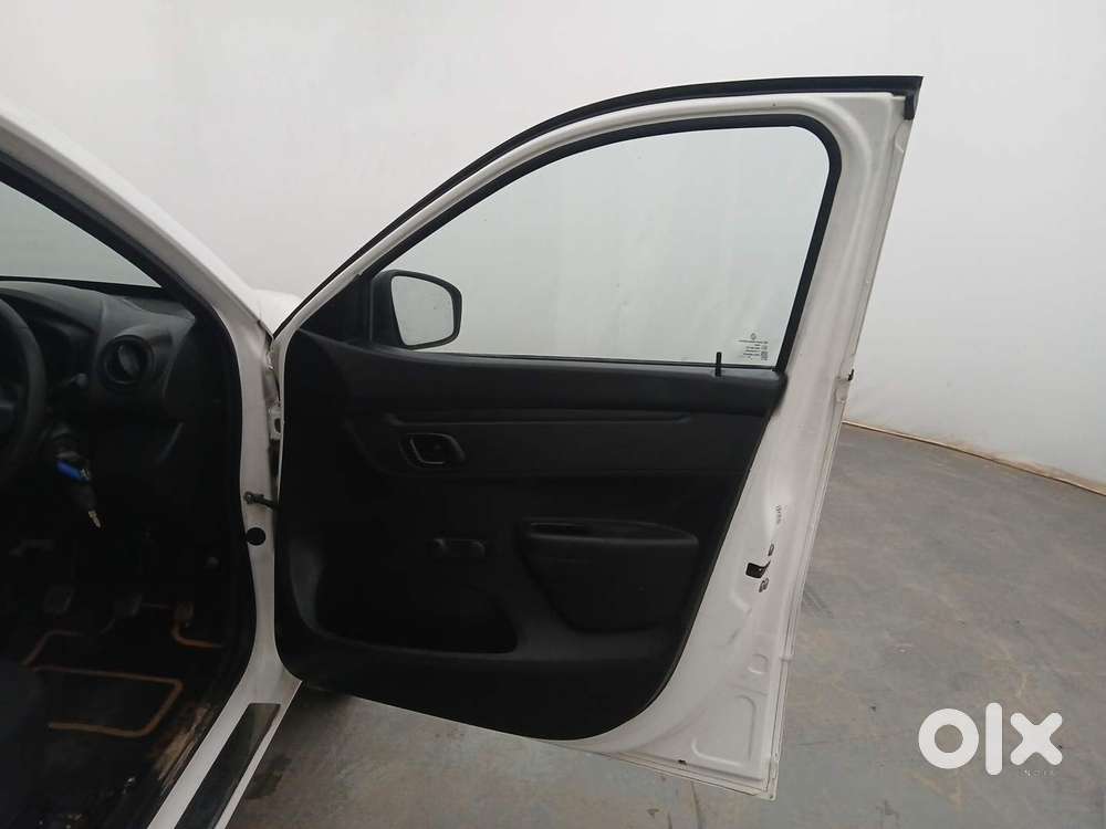 Renault Kwid Rxe, 2018, Petrol
