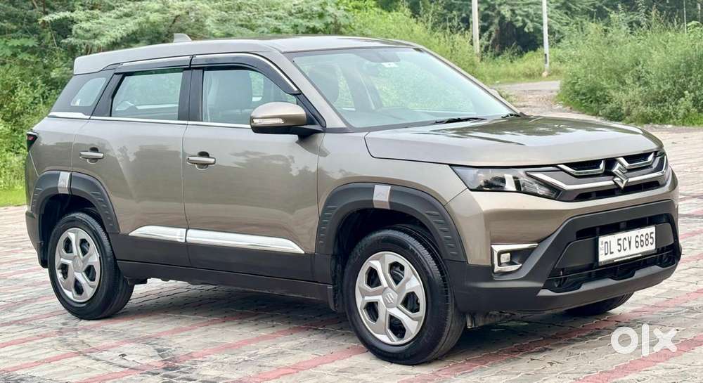 Maruti Suzuki Brezza 1.5 Lxi Smart Hybrid, 2023, Petrol