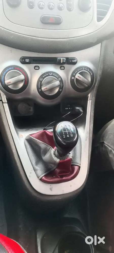 Hyundai I10 Sportz Petrol 2012