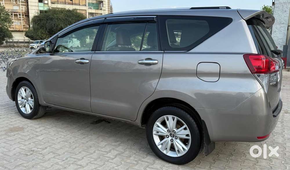 Toyota Innova Crysta 2.8z Automatic, 2019, Diesel