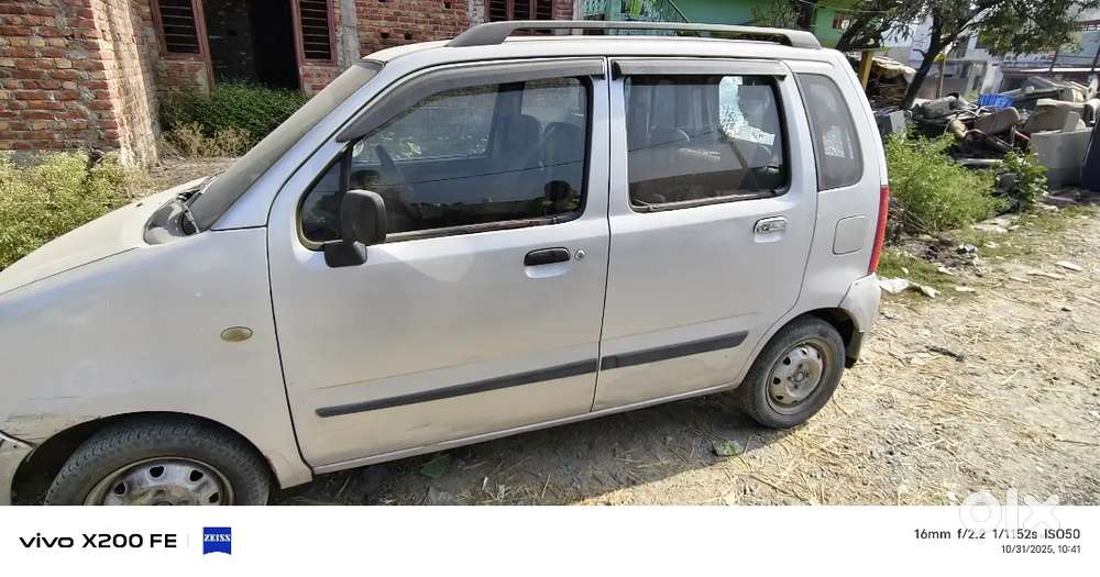 अच्छी गाड़ी है