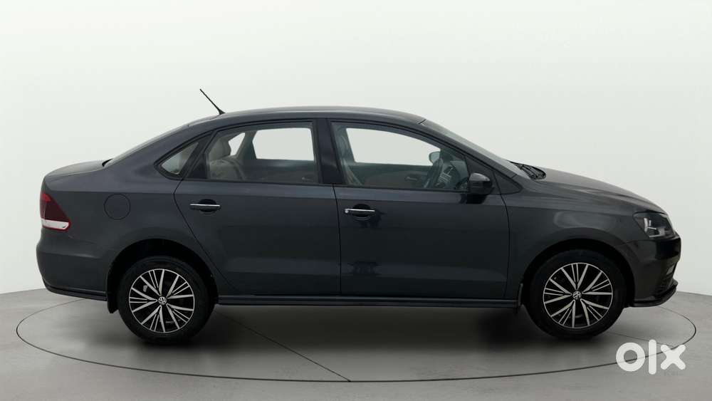 Volkswagen Vento Petrol Highline AT, 2019, Petrol