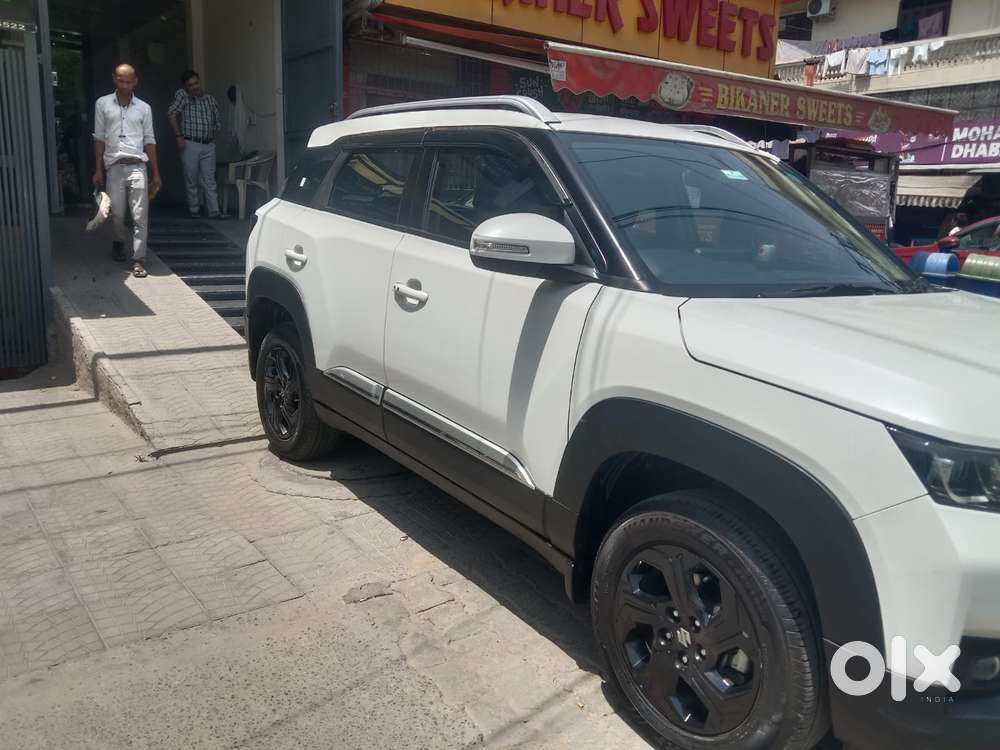 Maruti Suzuki Brezza 1.5 Zxi At Smart Hybrid, 2025, Petrol