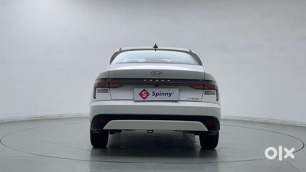 Hyundai Verna 1.5 Sx Turbo Petrol Mt, 2023, Petrol