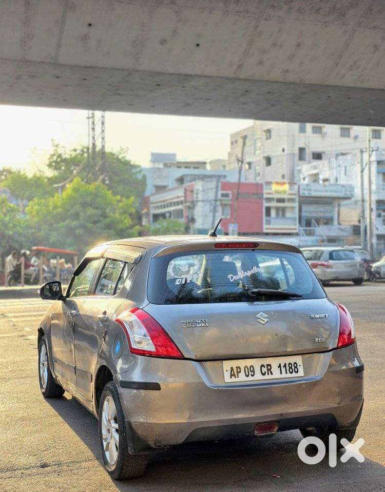 Maruti Suzuki Swift 2011-2014 Zdi, 2013, Diesel