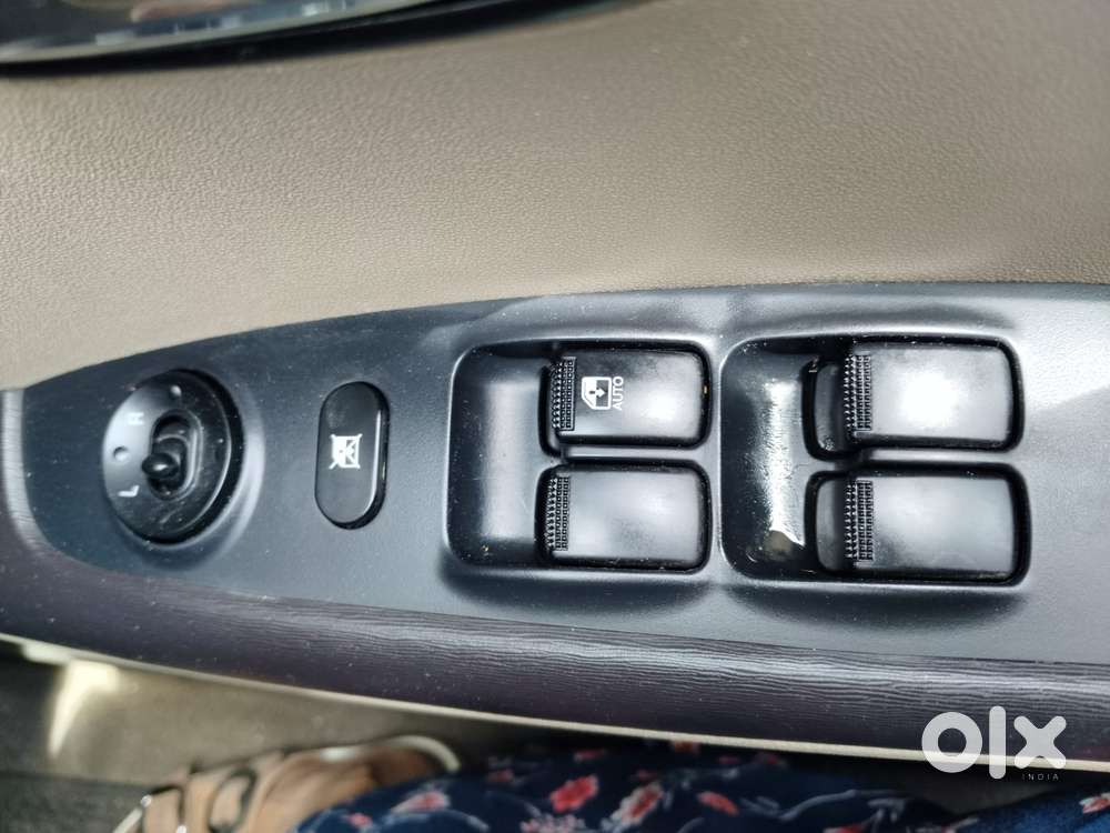 Hyundai I10 Sportz 1.1l, 2013, Petrol