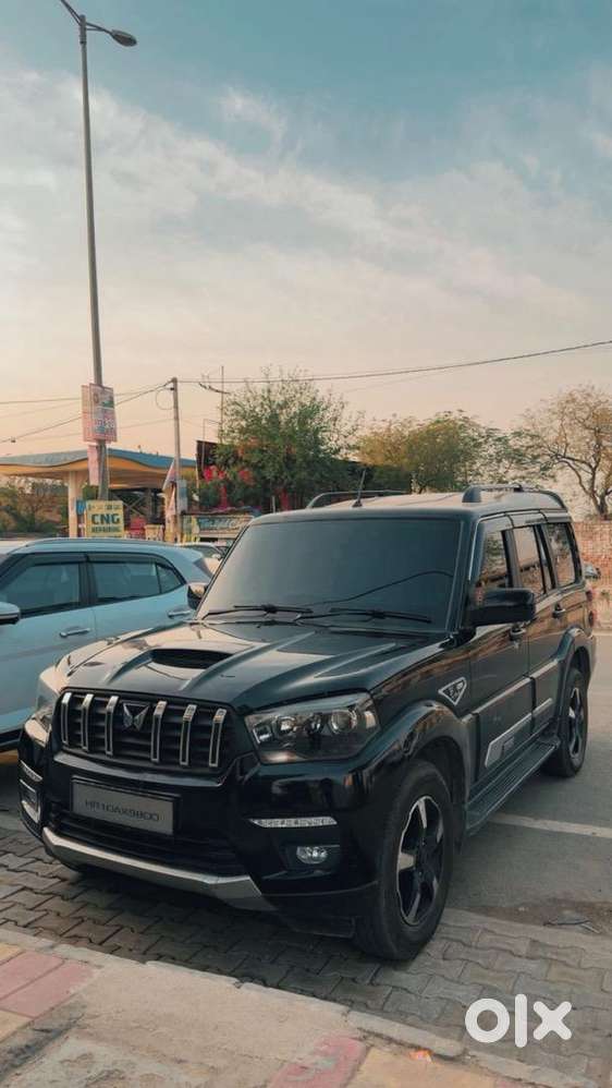 Scorpio Classic S11 Captain Seat