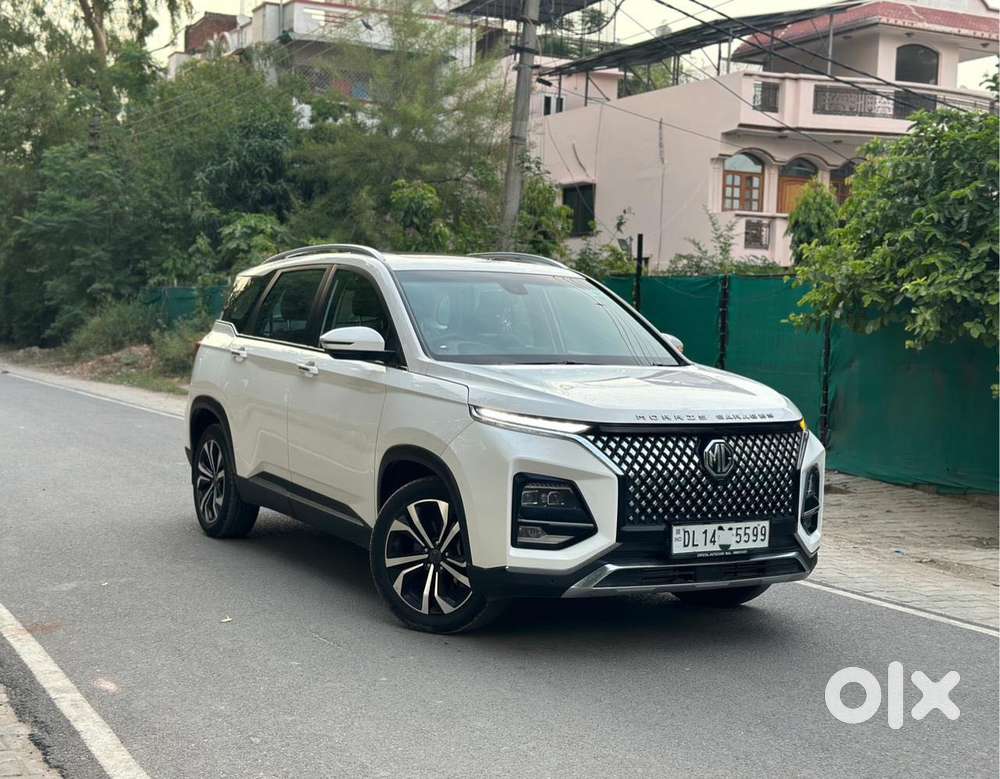 Mg Hector Plus Sharp Pro 1.5 Turbo Petrol Cvt 7 Str, 2024, Petrol