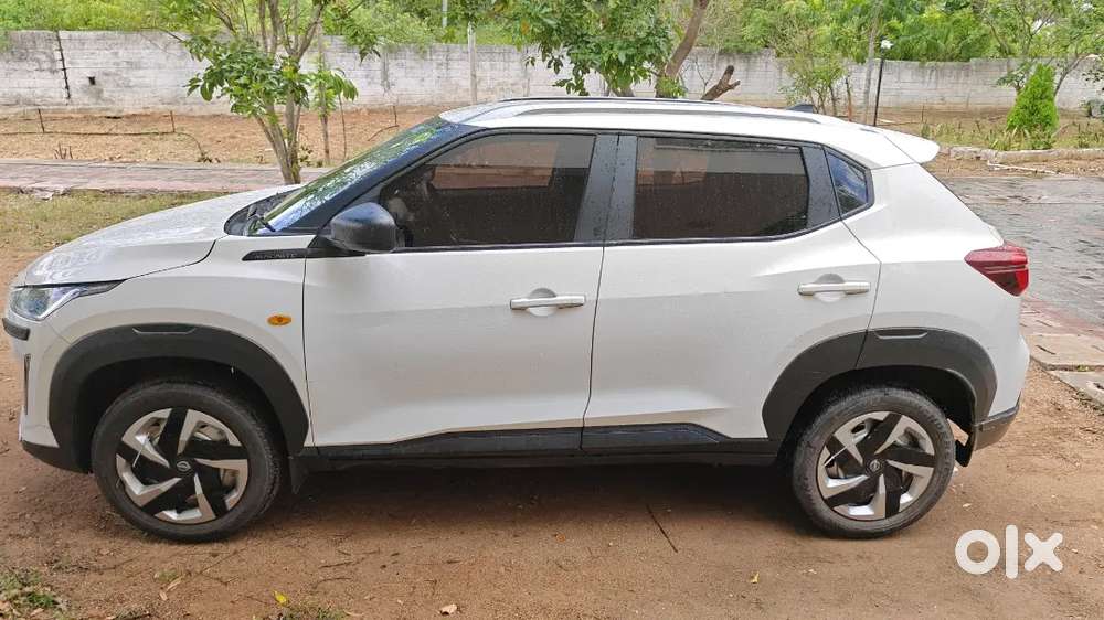 Nissan Magnite 1.0 Xe 2023 Car