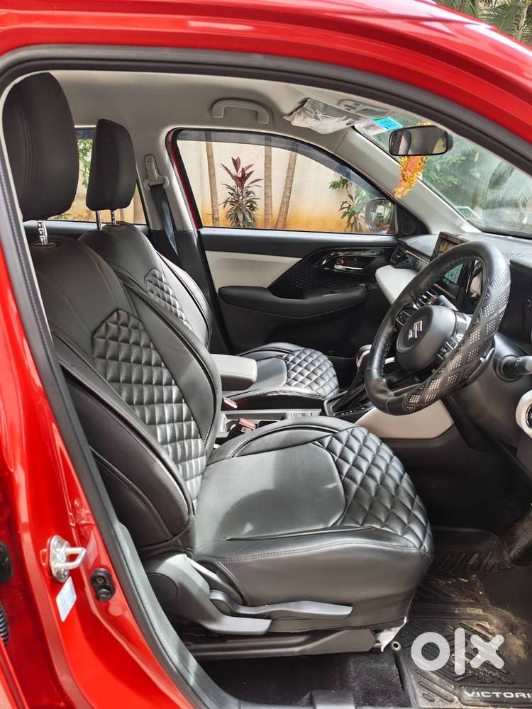 Brand New 1 Month Old 2026 Maruti Suzuki Victoris Vxi-petrol Automatic
