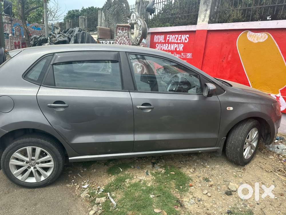 Volkswagen Polo 2012 Petrol 81300 Km Driven  New Tyre New Battery