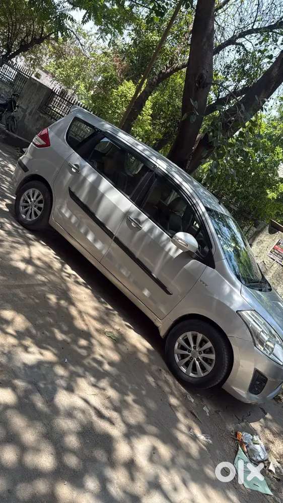 Maruti Suzuki Ertiga 2014(september) Excellent Condition