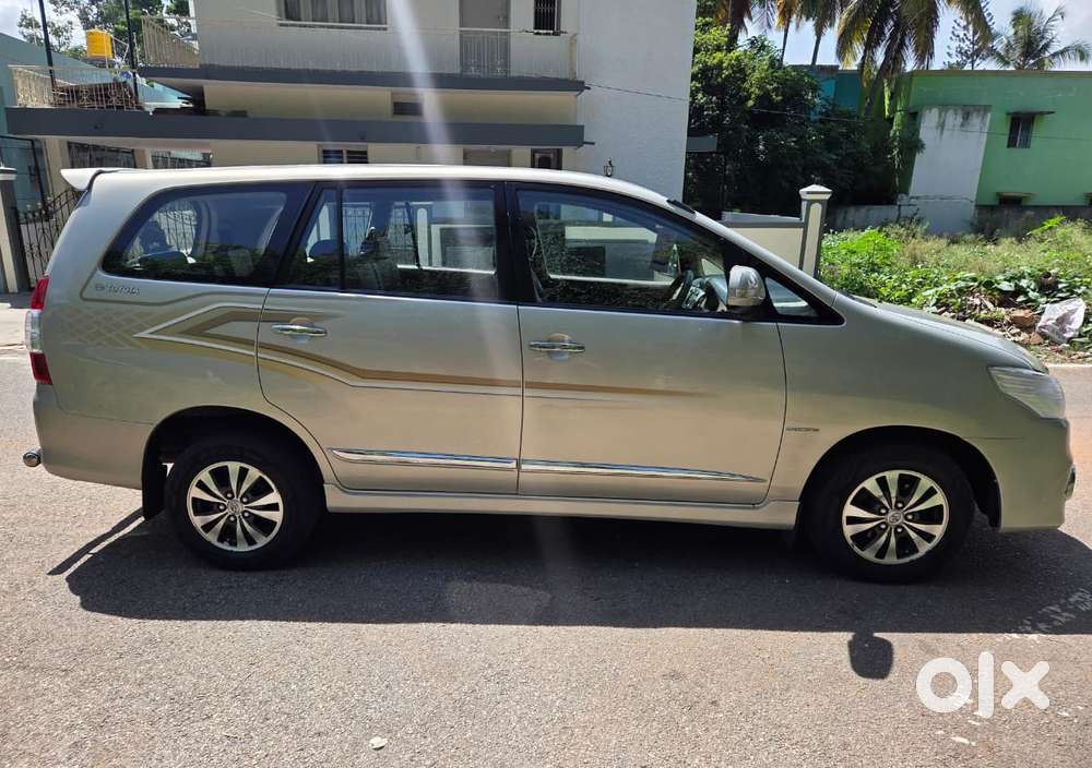 Toyota Innova 2.5 V 7 Str, 2015, Diesel