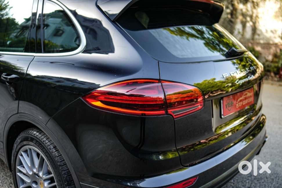 Porsche Cayenne Turbo, 2015, Petrol
