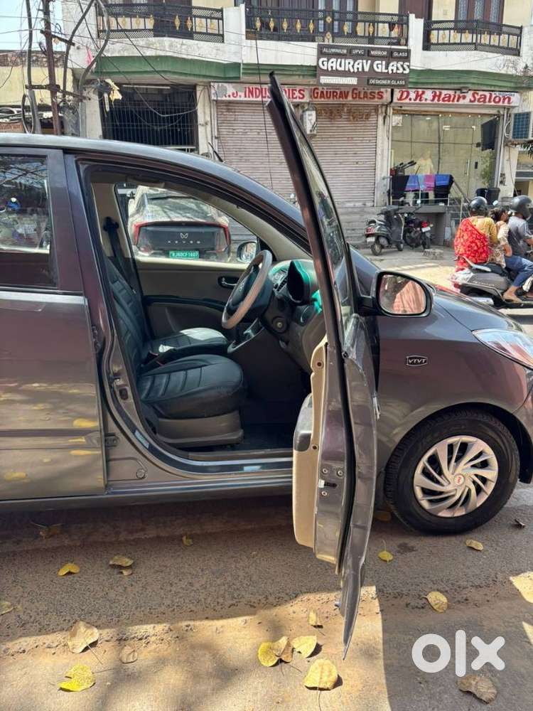 Hyundai I10 Sportz 1.2 Kappa Vtvt, 2013, Petrol