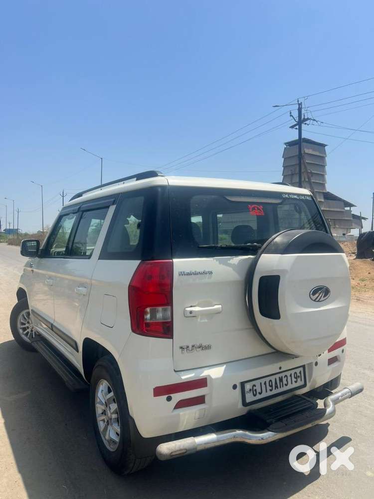 Mahindra Tuv 300 2018 Diesel Well Maintained